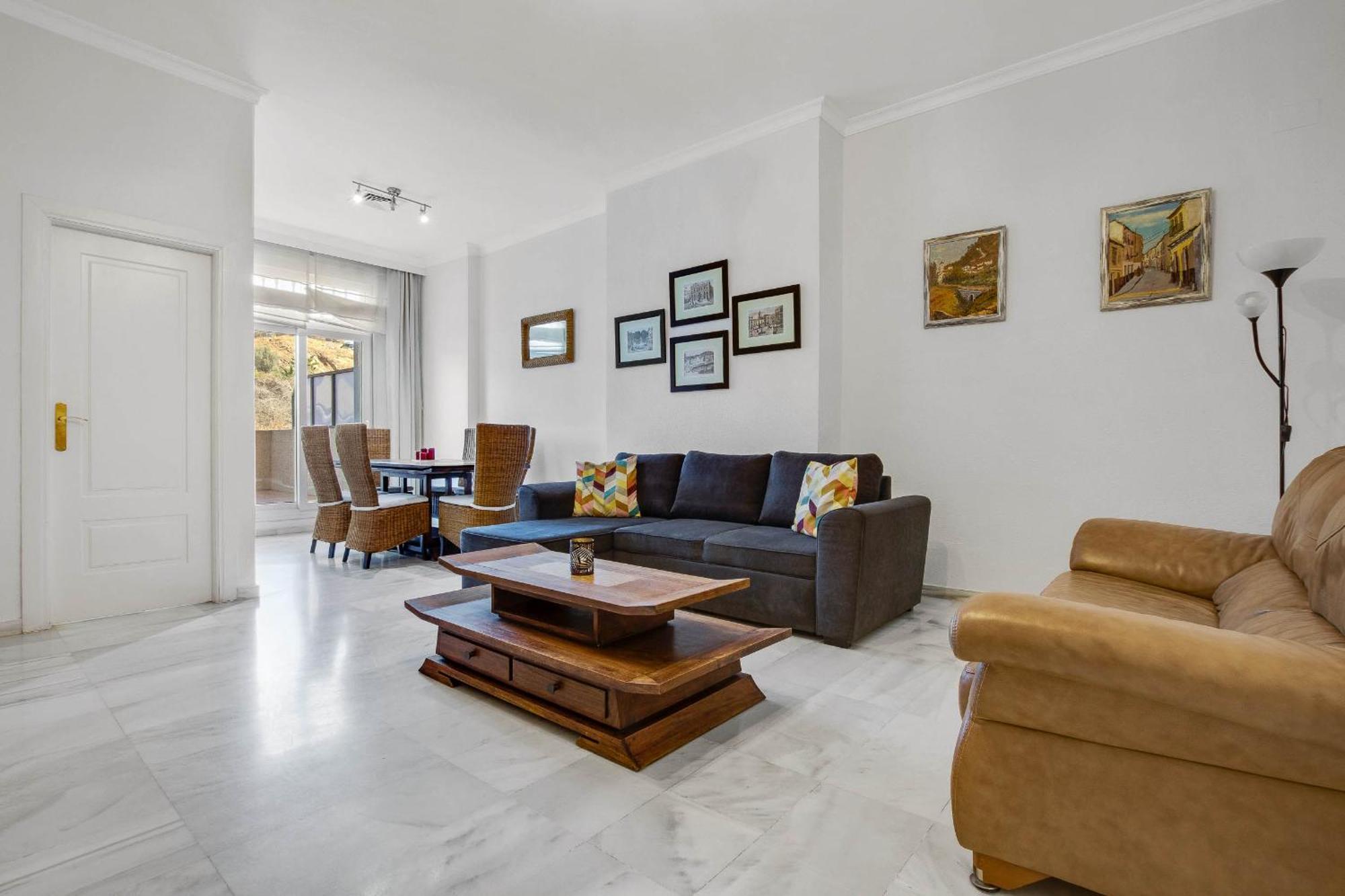 Apartamento Para 6 Con Wifi, Ac, Piscina Y Parking Gratis Benalmádena Exterior foto